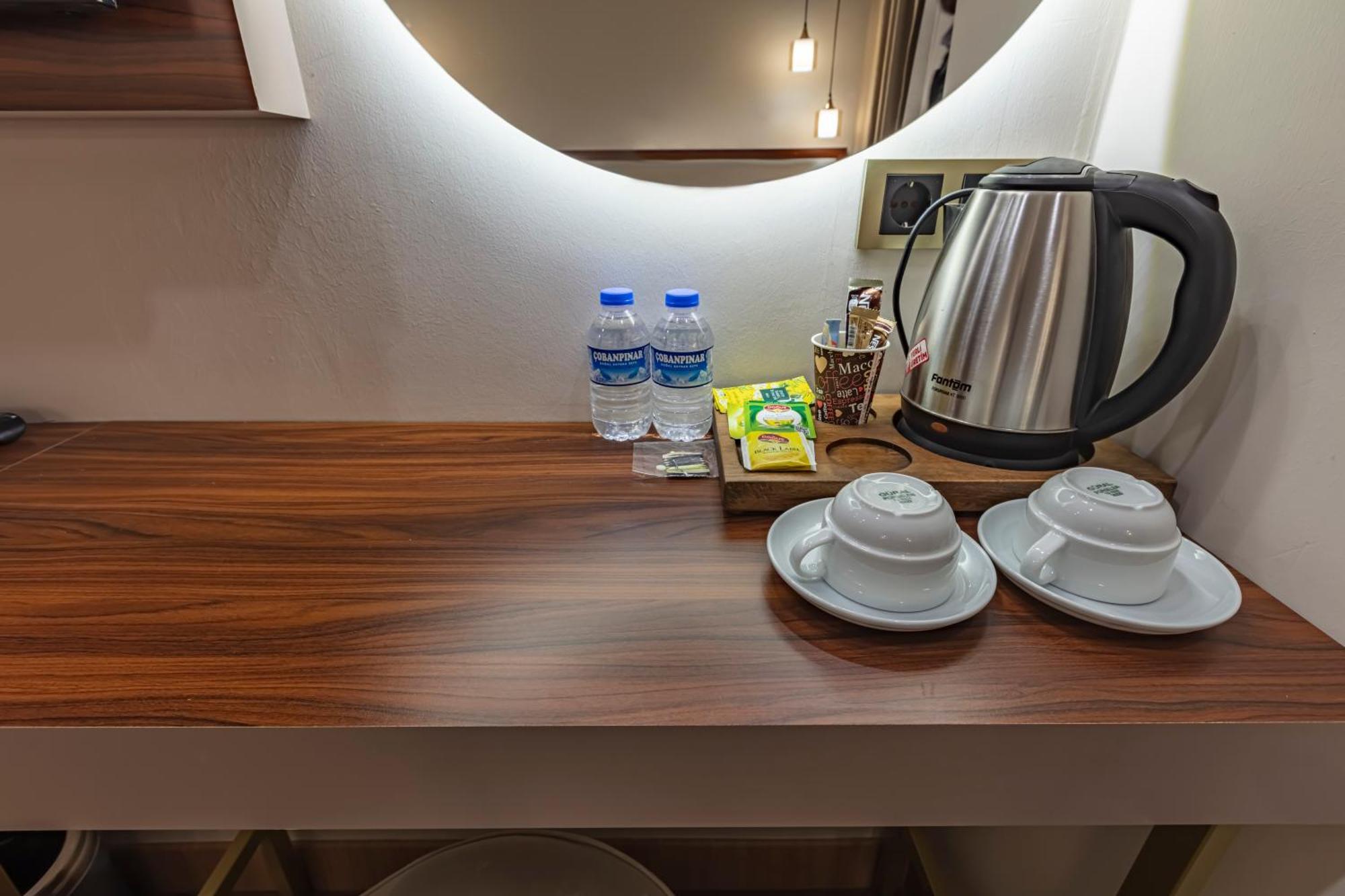 Grand Hamit By Karadayi Airport Hotel Arnavutkoy Kültér fotó