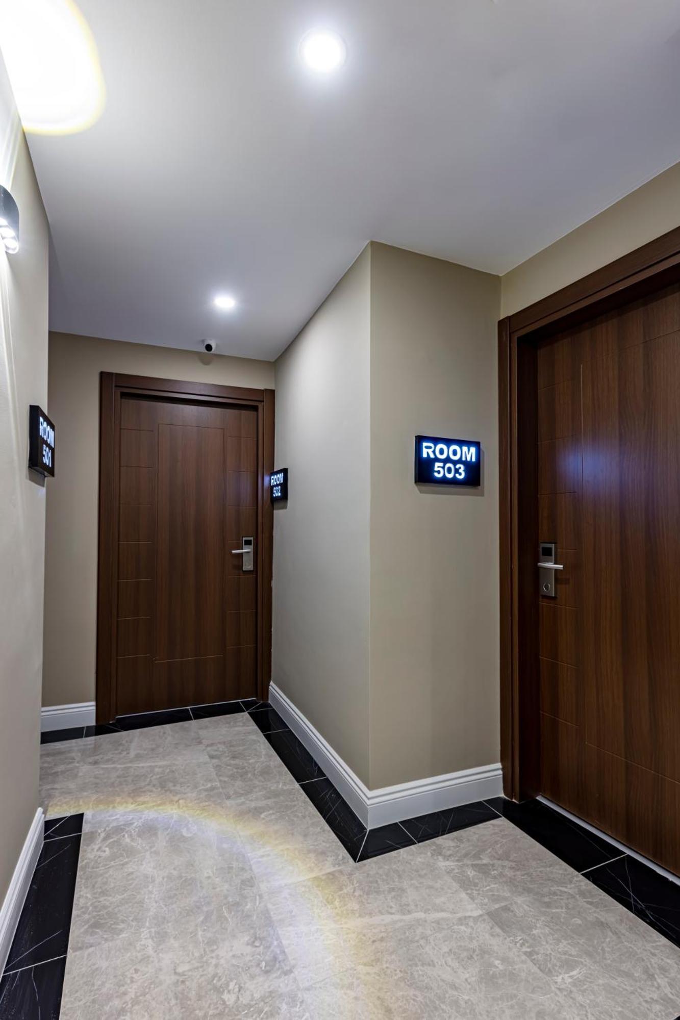 Grand Hamit By Karadayi Airport Hotel Arnavutkoy Kültér fotó