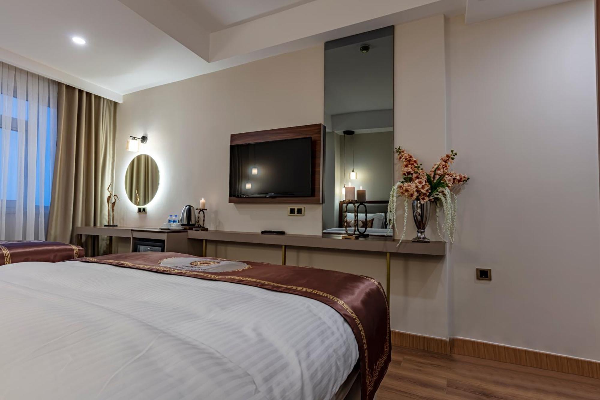 Grand Hamit By Karadayi Airport Hotel Arnavutkoy Kültér fotó