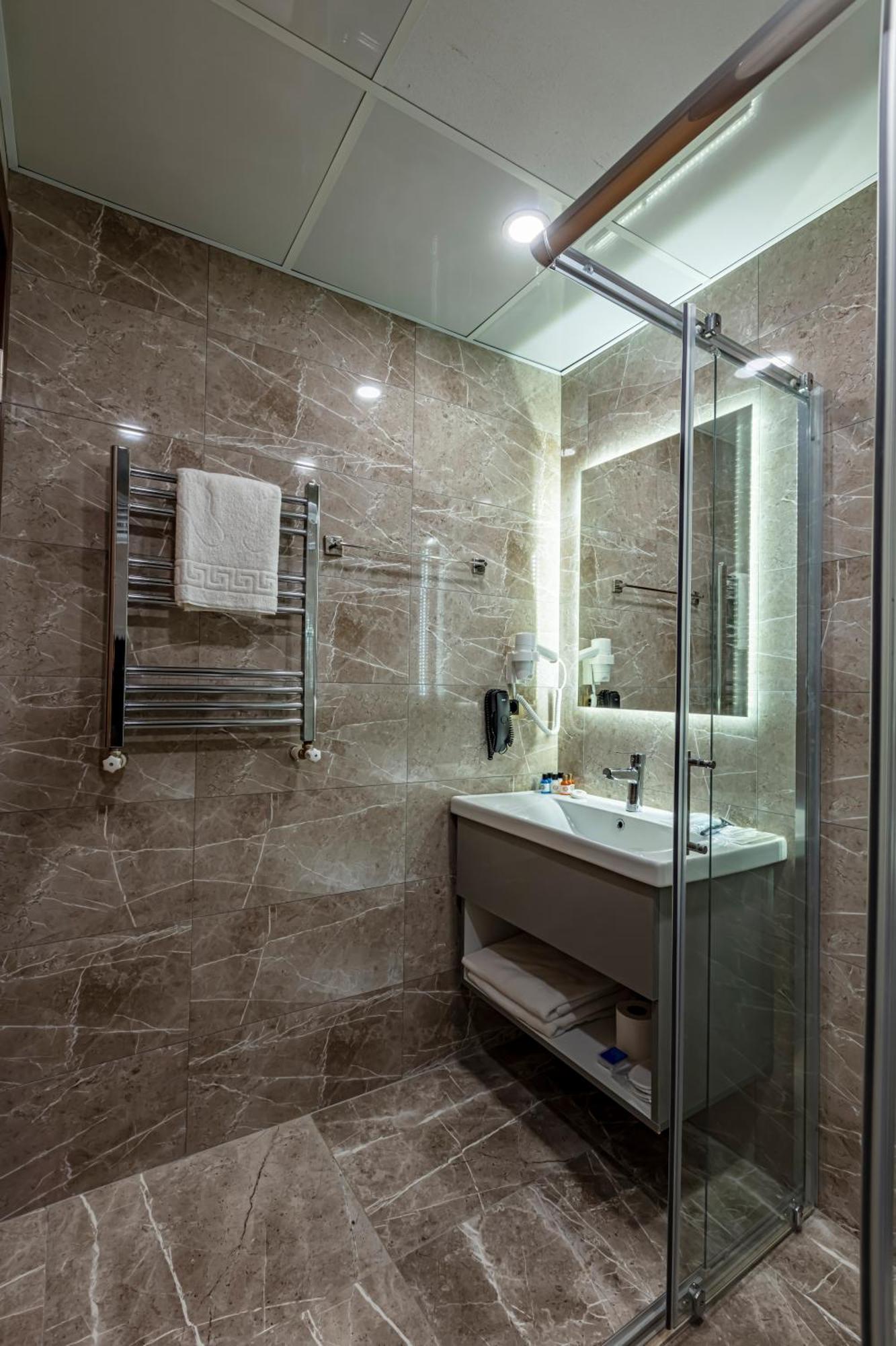 Grand Hamit By Karadayi Airport Hotel Arnavutkoy Kültér fotó